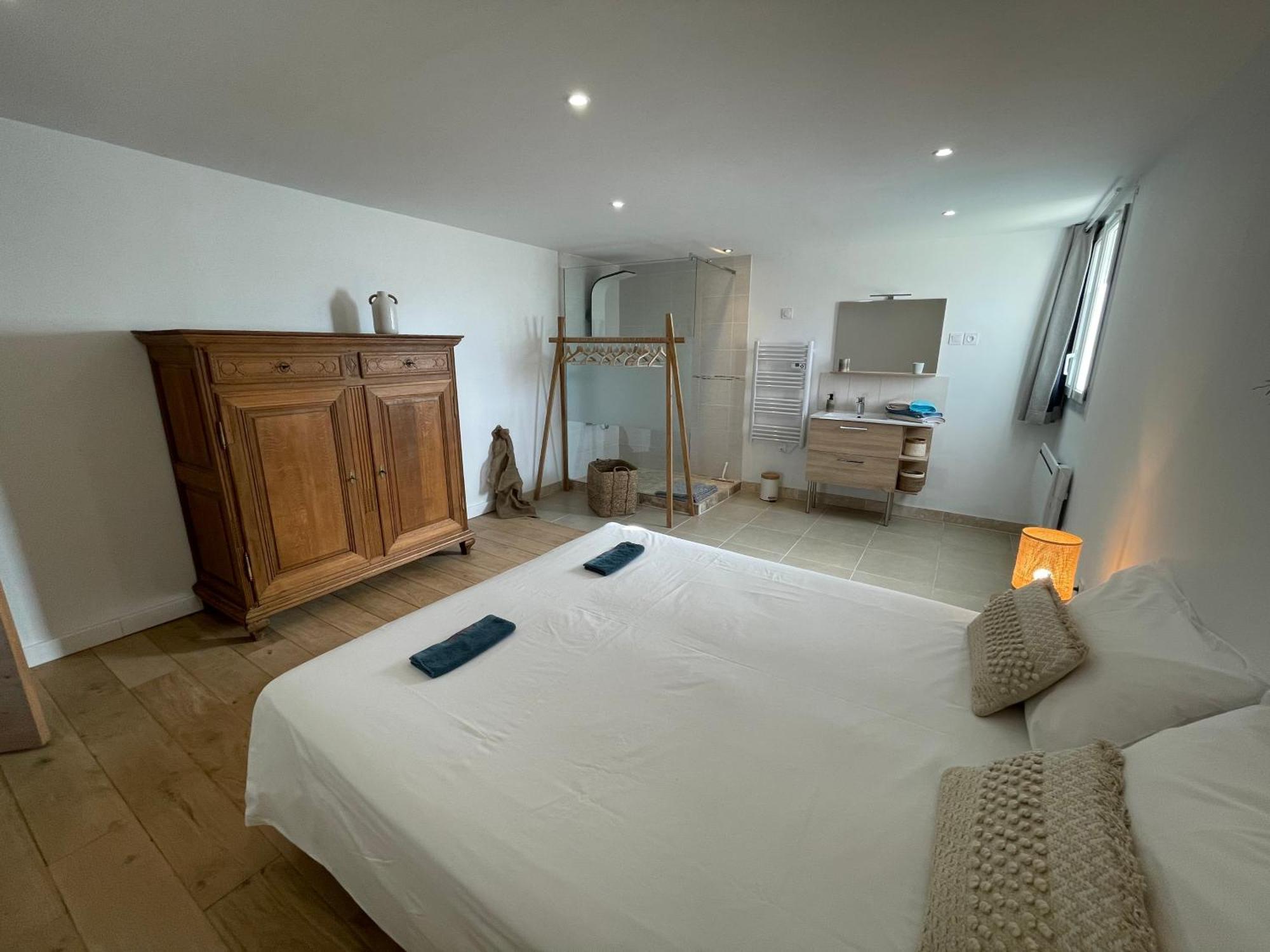 Sous Les Etoiles En Provence, Gite Les Bambous Lurs ภายนอก รูปภาพ